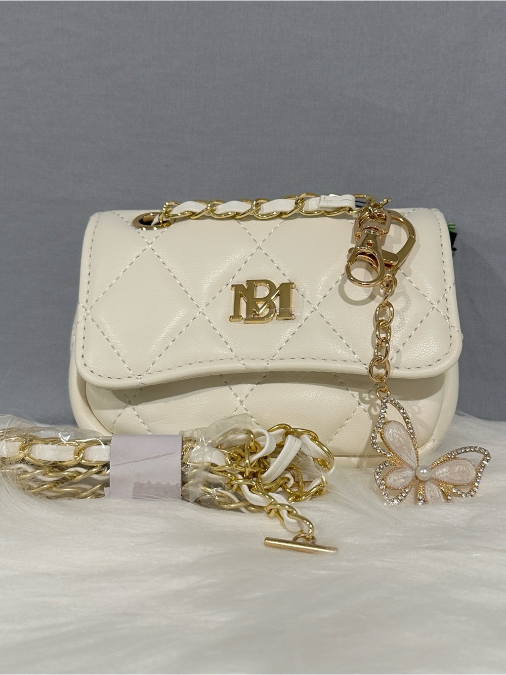 Badgley Mischka Cream Quilted Mini Purse with Removable Butterfly Charm NWT’S